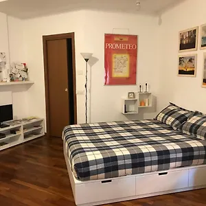 New Citta Studi , Milan Italie